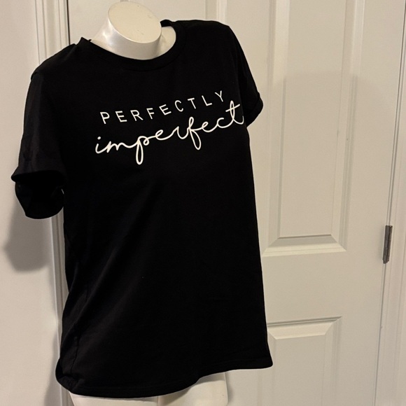 Chic Black Graphic Tee - Perfectly Imperfect - Picture 1 of 4